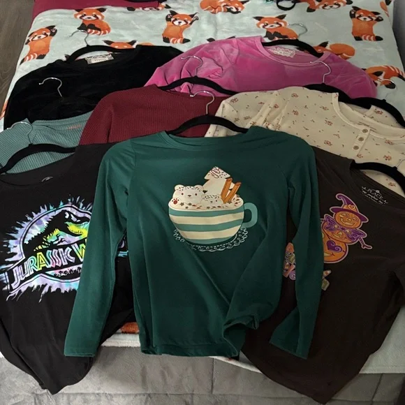 Assorted Girls Long Sleeve Shirts 10/12 (M) - Picture 1 of 1
